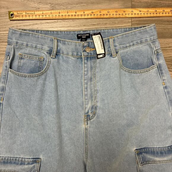 New With Tags PrettyLittleThing Shape Blue Baggy Cargo Wide Leg Jeans Size 12 - Picture 2 of 8